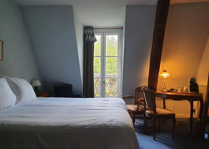 Hostellerie Du Château Les Muids
