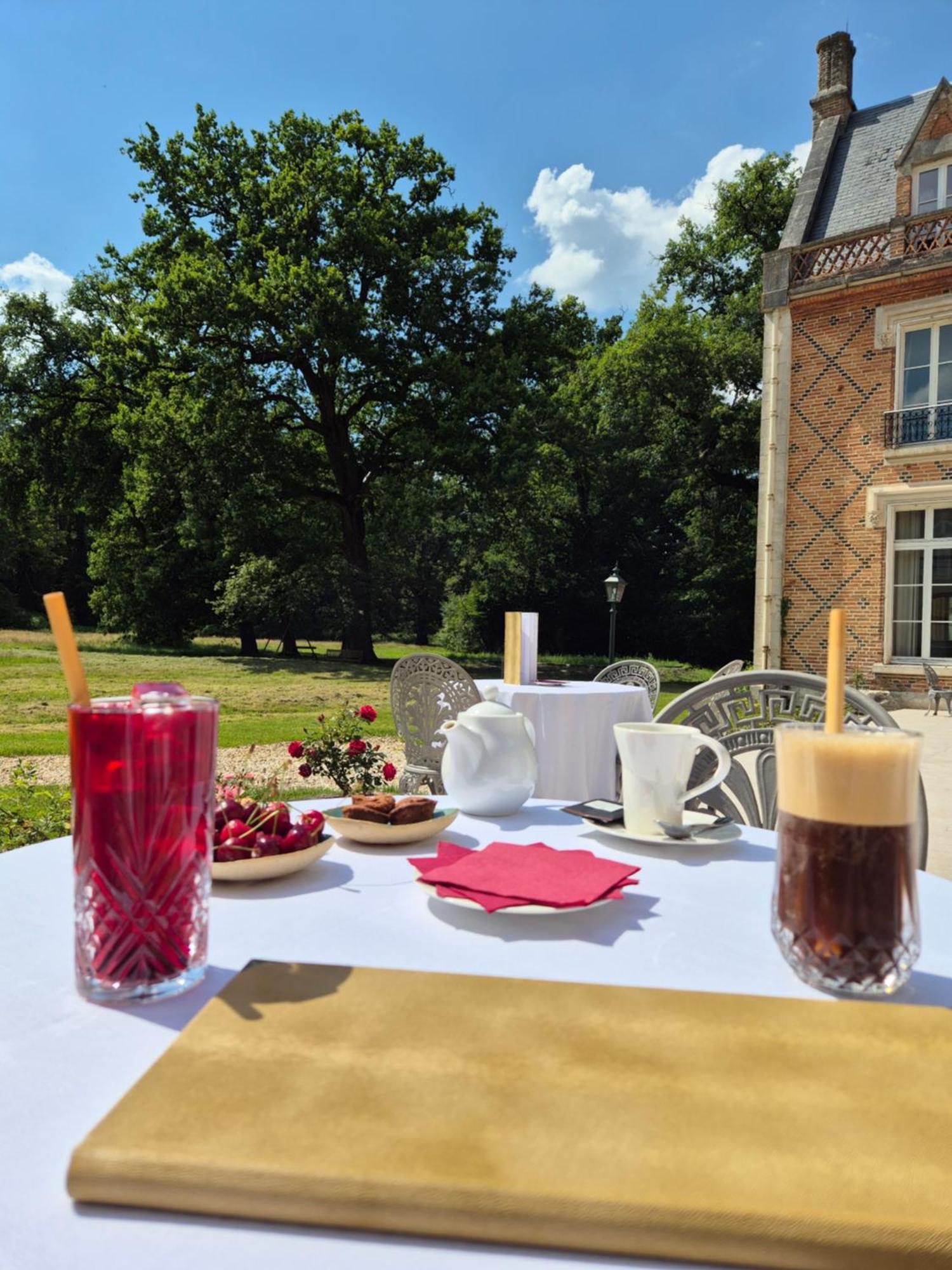 Hotel Du Château Les Muids La Ferté-Saint-Aubin